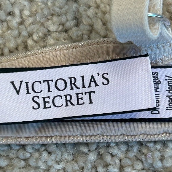 VICTORIA'S Secret Dream Angels Nude Demi Bra Swarovski crystal rhinestones 34C - Picture 11 of 12